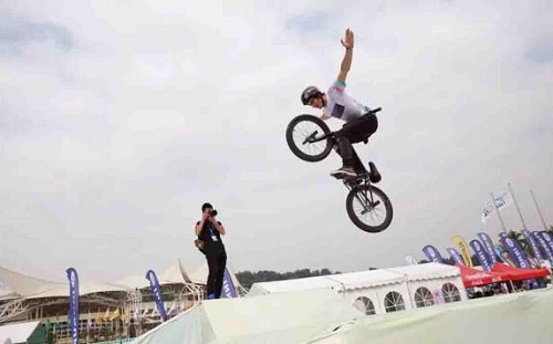 單位或者個人租賃板場道具有哪些注意事項？